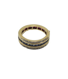 ANEL OURO AMARELO COM RUBIS SAFIRAS E BRILHANTES