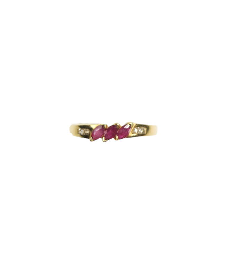RING YELLOW GOLD WITH BRILLIANT AND RUBIES