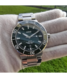Oris Aquis Date